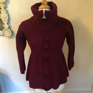 Aran Crafts Burgundy cable knit 100% Merino Wool Size Large kids 10-13yr old